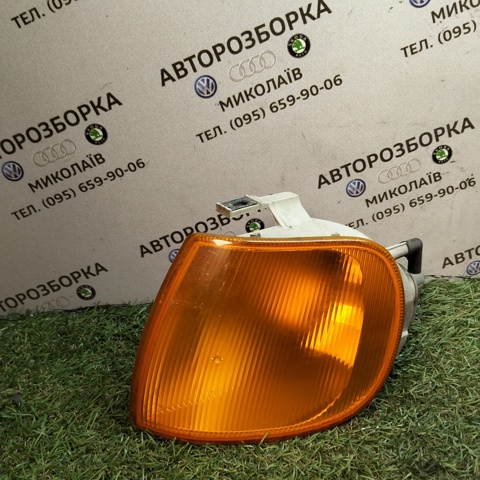 Передний фонарь указателя поворота 6N0953049B VAG