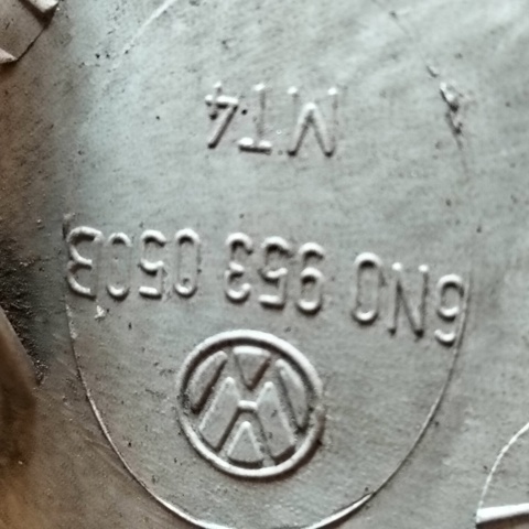 VAG 6N0953050B Поворотник правый в наличии Винница