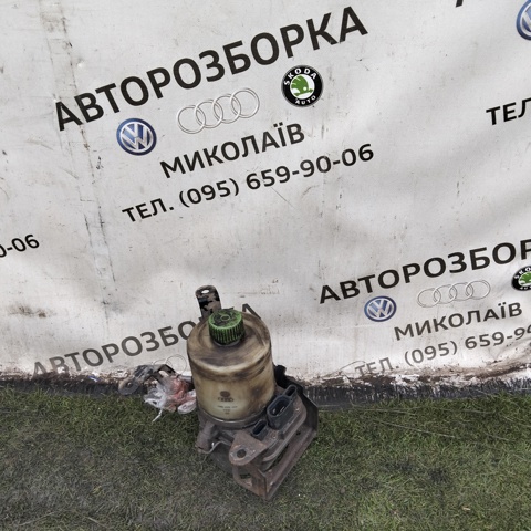 Бачок насоса ГУР Volkswagen Polo 5