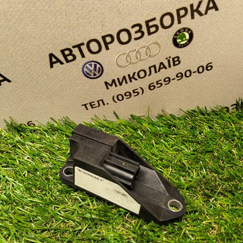 VAG 6Q0909606K Датчик удара в наличии Николаев