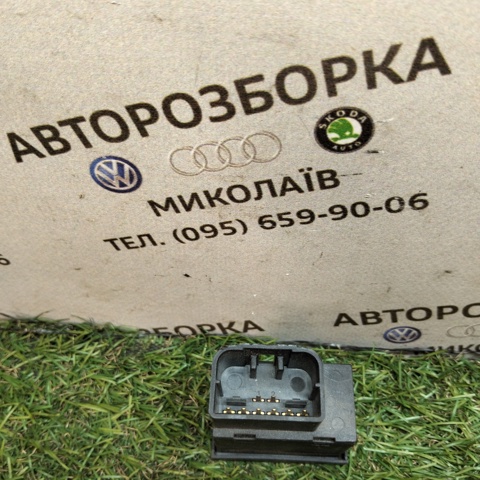 6Q0919237 Замок отключения (деактивации) подушки безопастности пассажира купить Харьков