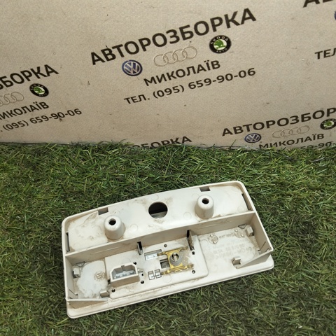 6Q0947105M VAG Плафон освещения салона (кабины) купить в Черкассы