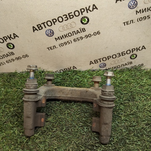 6R0615425B VAG Скоба заднего суппорта купить в Николаев