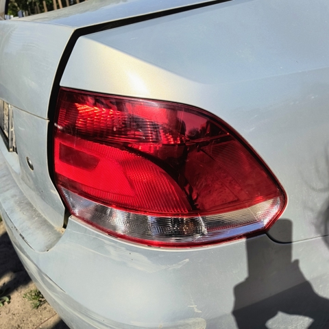 Задний правый стоп 6RU945096E VAG