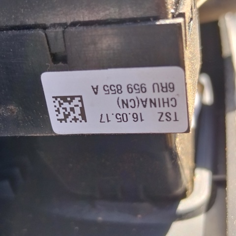 6RU959855A VAG Кнопка подъемника заднего стекла купить в Черкассы