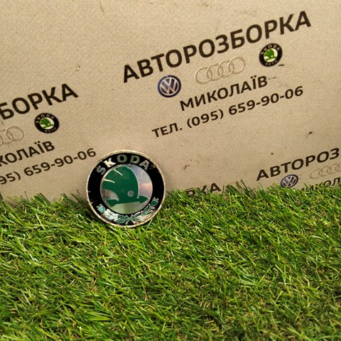 Колпаки на колеса 6U0601151L VAG