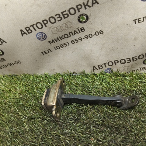 79390H1020 HYUNDAI Ограничитель открывания двери передний правый купить в Запорожье