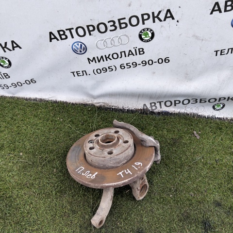 Подшипник в сборе со ступицей передний 7D0501647A VAG
