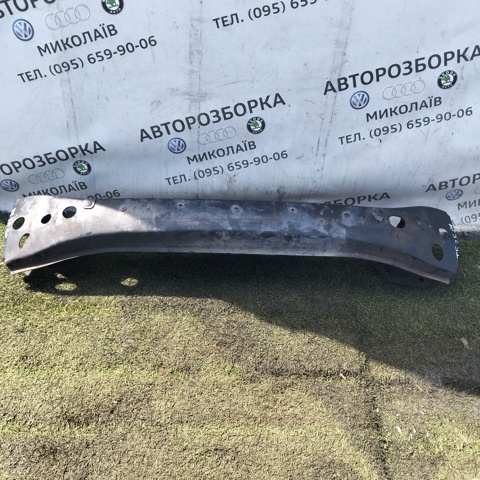 Буфер бампера переднего 7H0807109B VAG