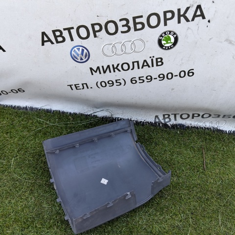 VAG 7H0807322B Накладка стойки кузова внешняя задняя правая в наличии Полтава