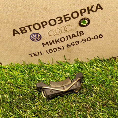 7L0805517 VAG купить в Ровно