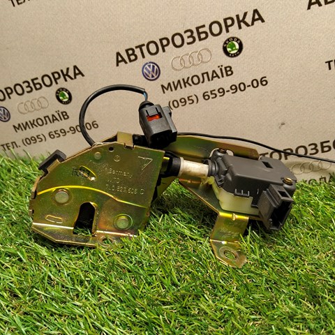 VAG 7L0827506C в наличии Ужгород