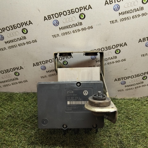 Модуль управления АБС (ABS) 7L0907379G VAG