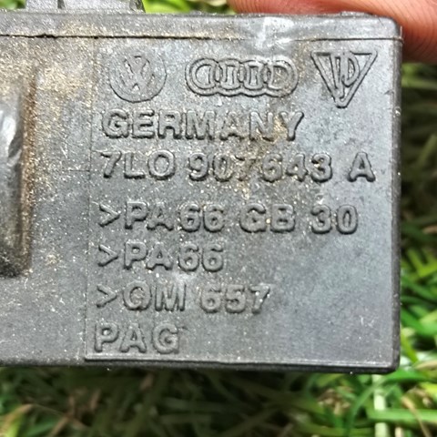 7L0907643A Датчик загрязнения воздуха купить Черновцы