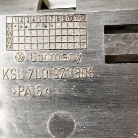 7L0971806 VAG купить в Львов