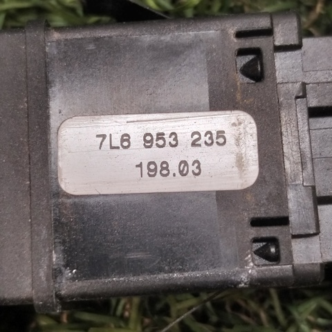 7L6953235 Кнопка включения аварийного сигнала купить Хмельницкий