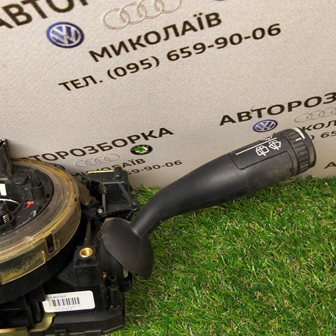 Подрулевой правый переключатель  7L6953503 VAG