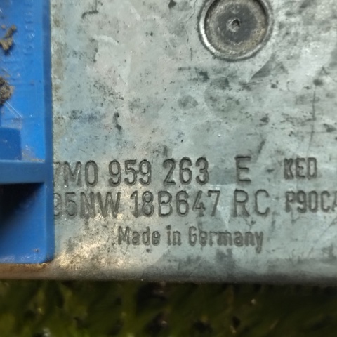 7M0959263E VAG купить в Киев