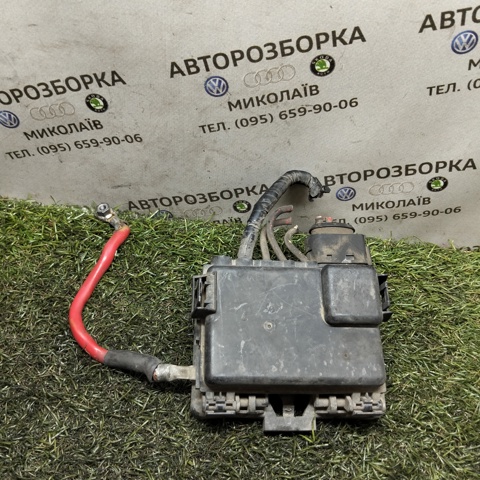 VAG 7M3937548A Корпус блока предохранителей в наличии Чернигов