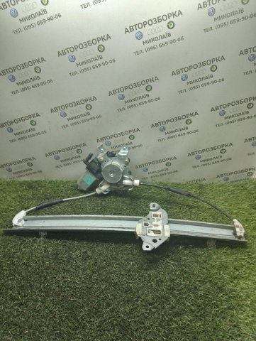 NISSAN 8073089913 Мотор стеклоподъемника двери передней правой в наличии Ровно