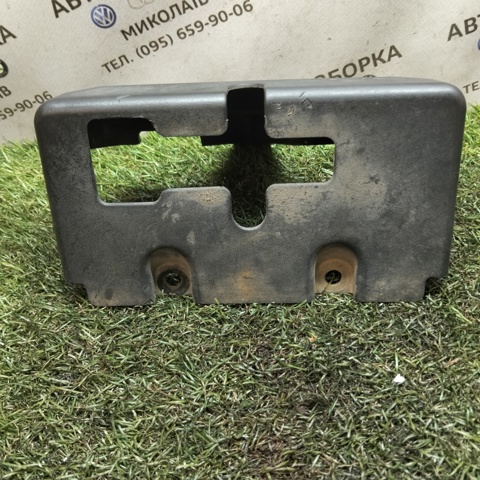 81149H1000 HYUNDAI Защита замка капота купить в Киев