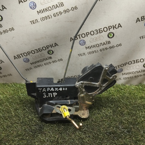 Замок двери задней правой 81420H1020 HYUNDAI