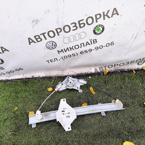 Стеклоподъемник задней правой двери 83404H1000 HYUNDAI