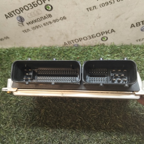VAG 8D0906018F Блок управления двигателем в наличии Ирпень