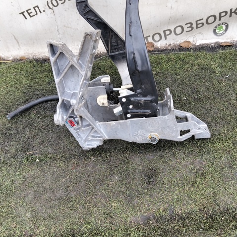 VAG 8D1721117R в наличии Харьков