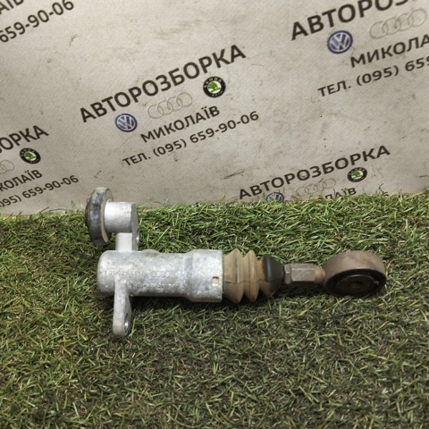 Цилиндр сцепления, главный Ауди А6 C5