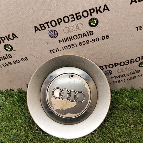 Колпак колесного диска 8E0601165 VAG