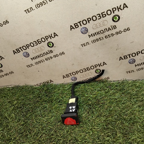 Кнопка аварийного сигнала Ауди А4 B6