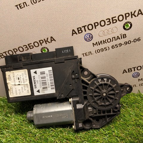 8E0959802A Мотор стеклоподъемника двери задней правой купить Каменское