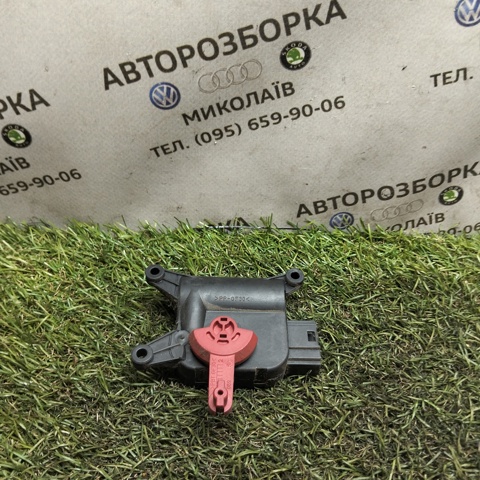 VAG 8E1820511 Привод заслонки печки в наличии Павлоград
