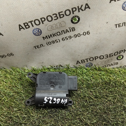 8E1820511D VAG Привод заслонки печки купить в Одесса