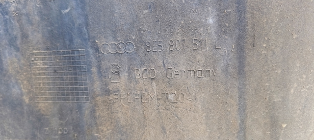 VAG 8E5807511L Задний бампер в наличии Хмельницкий