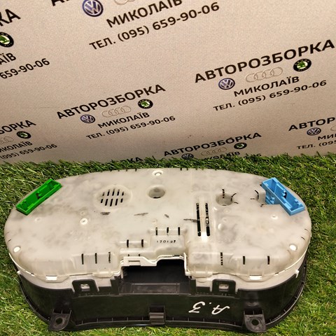 VAG 8L0919860A Приборная доска (щиток приборов) в наличии Винница