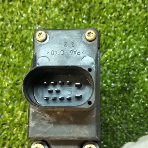 8L4959801A VAG