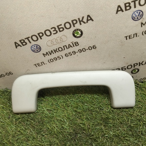 8P0857607C VAG купить в Кривой Рог
