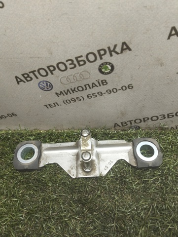 VAG 8P4827507A в наличии Ровно