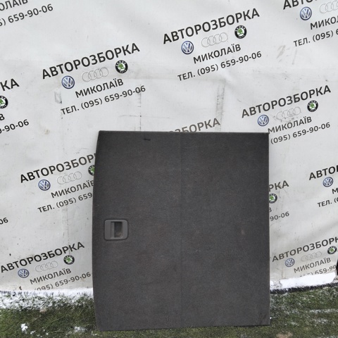 Облицовка багажного отсека нижняя 8R0861531A VAG