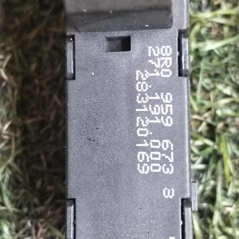 VAG 8R0959673B в наличии Черкассы