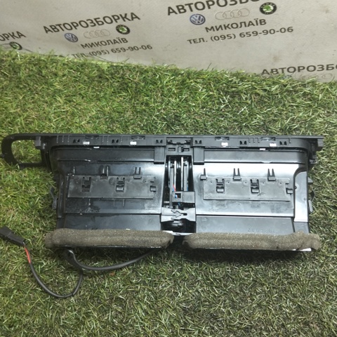 VAG 8R1820951 в наличии Полтава