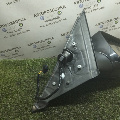 VAG 8R1857410L01C Зеркало заднего вида правое в наличии Одесса