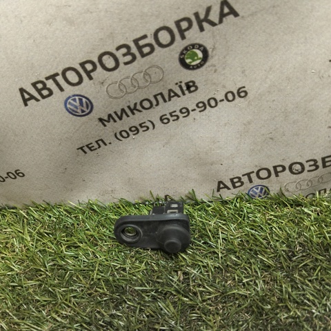 HYUNDAI 935603B100 Датчик закрывания дверей в наличии Днепр