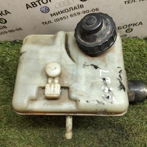 MERCEDES 0024312702 Бачок тормозной в наличии Чернигов