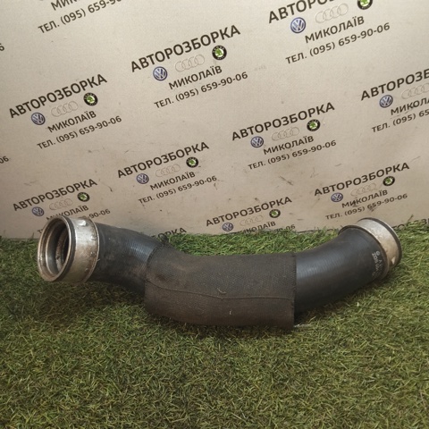 Патрубок интеркуллера A2115280182 MERCEDES