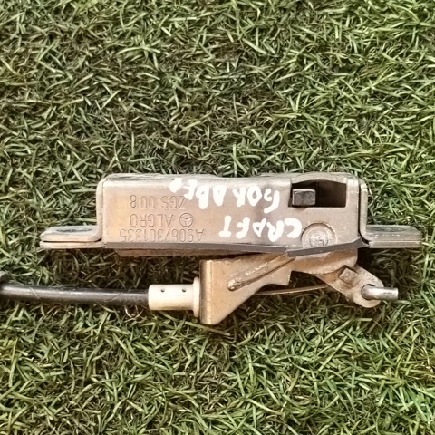 A9067301335 VAG Замок двери боковой сдвижной правой купить в Чернигов