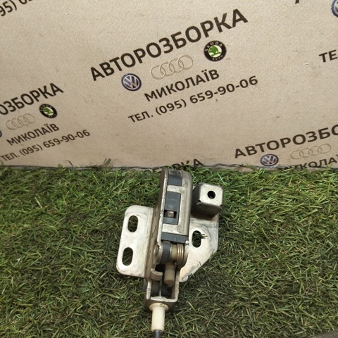 A9067400035 Замок двери задней левой распашной верхний купить Львов