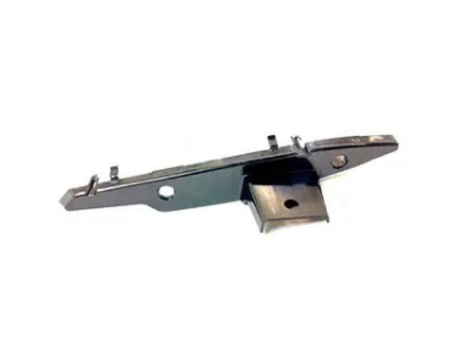 BMW 51117399983 Направляющая переднего бампера в наличии Каменское